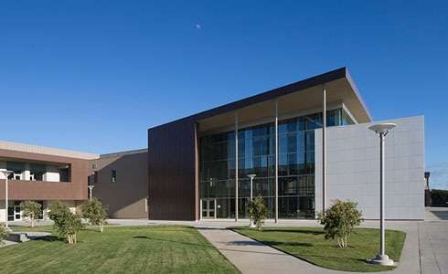 Leuzinger High School
